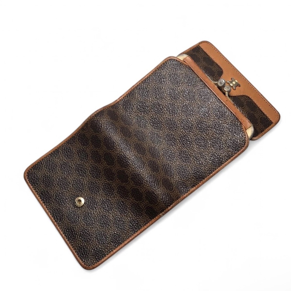 Vintage Celine Wallet - Picture 4 of 8
